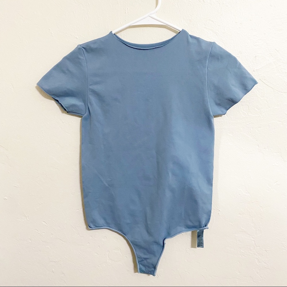 SKIMS Fits Everybody Crewneck Short Sleeve Body Suit Size L/XL